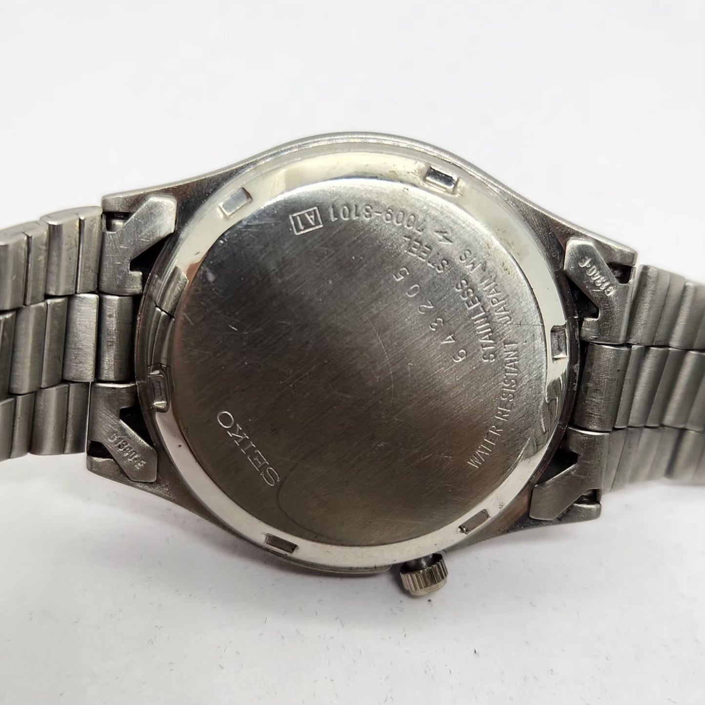 Vintage 1976 Original Seiko 5 Automatic 7009-3101 Ice Blue Face 17 Jewels Day-Date Japanese Men's Wrist Watch OG334