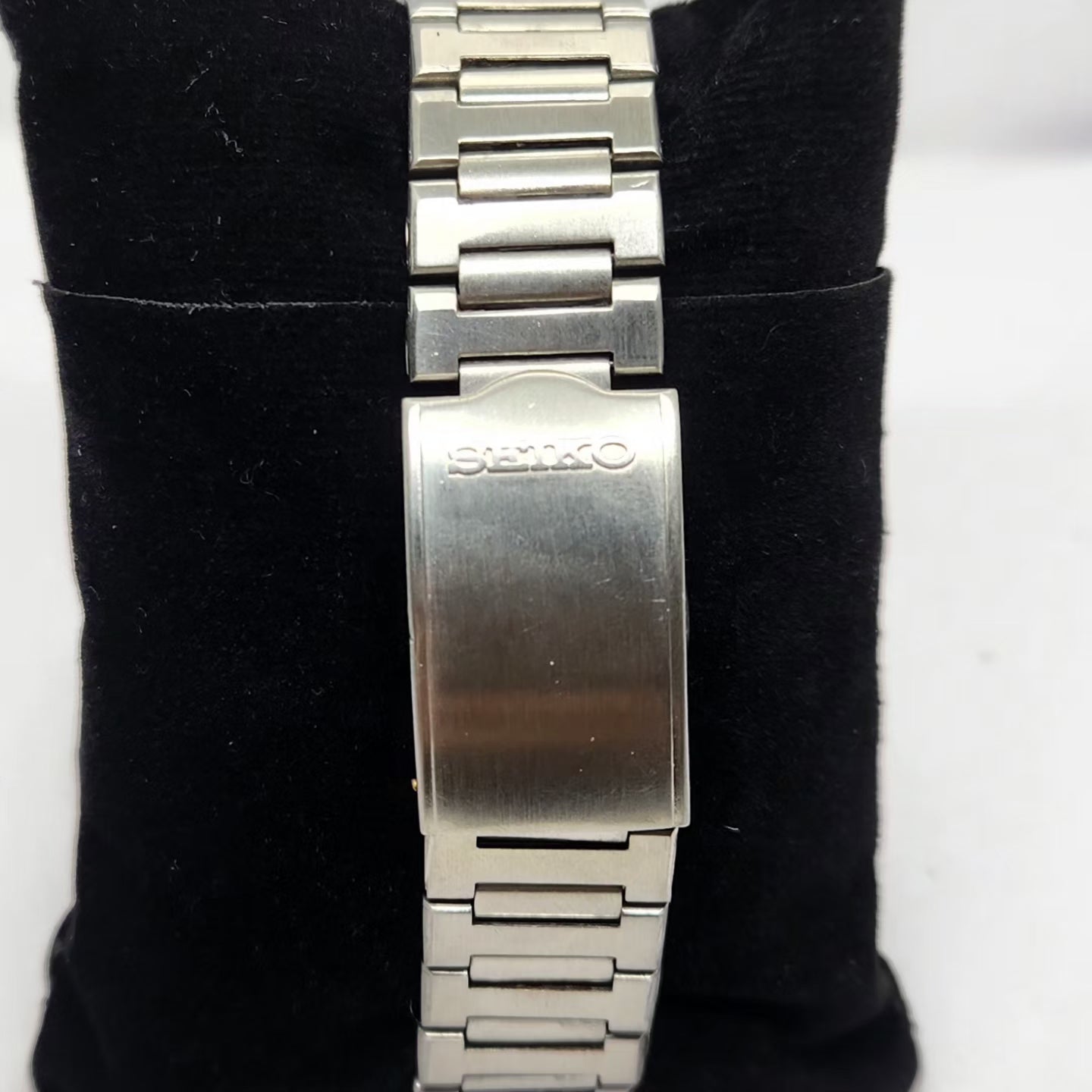 Vintage 1979 Original Seiko 5 Automatic 7009-8530 Black Face 17 Jewels Day-Date Japanese Men's Wrist Watch OG335