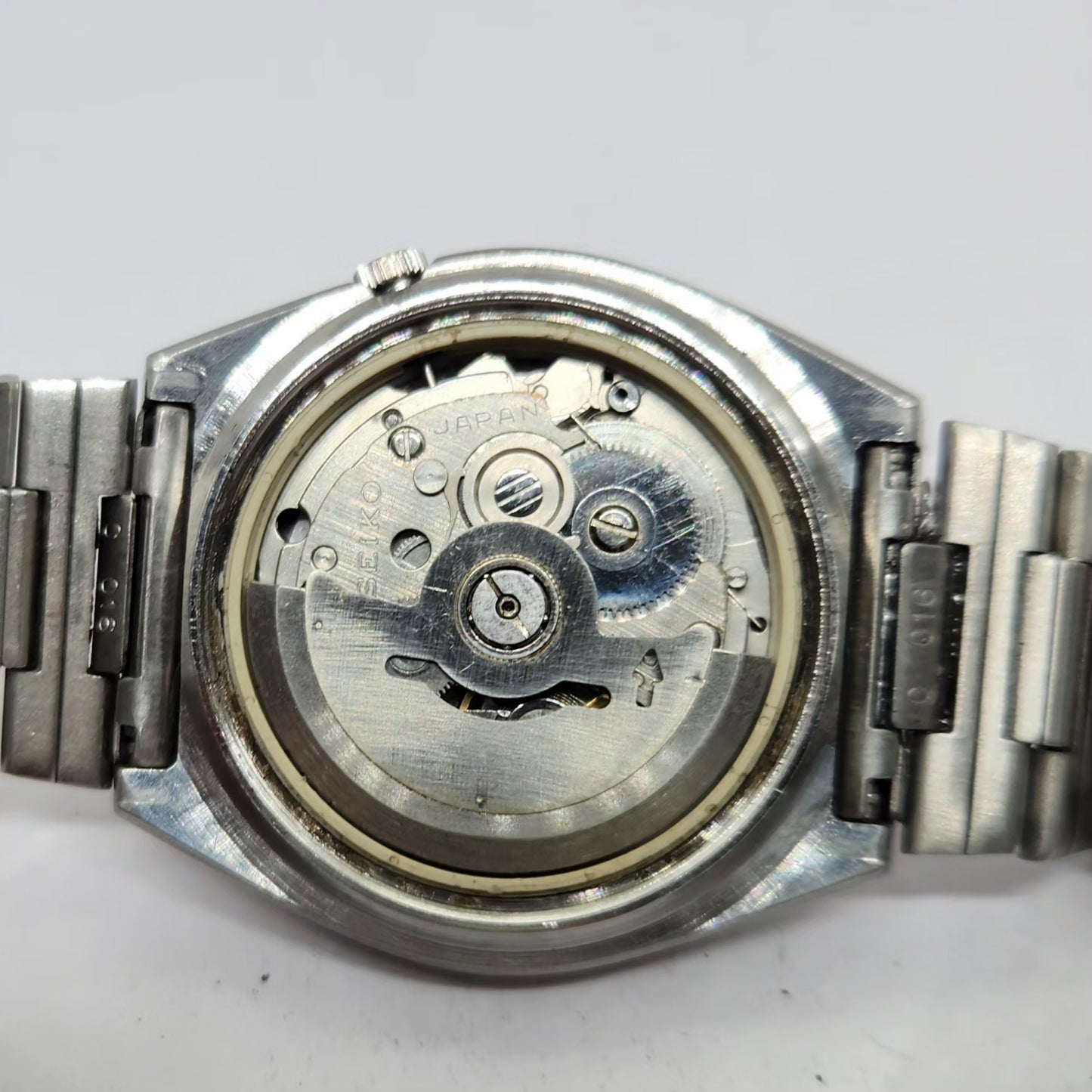 Vintage 1979 Original Seiko 5 Automatic 7009-8530 Black Face 17 Jewels Day-Date Japanese Men's Wrist Watch OG335