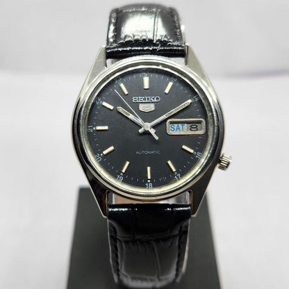 Vintage 1980 Original Seiko 5 Automatic 7009-209A Black Face 17 Jewels Day-Date Japanese Men's Wrist Watch OG344