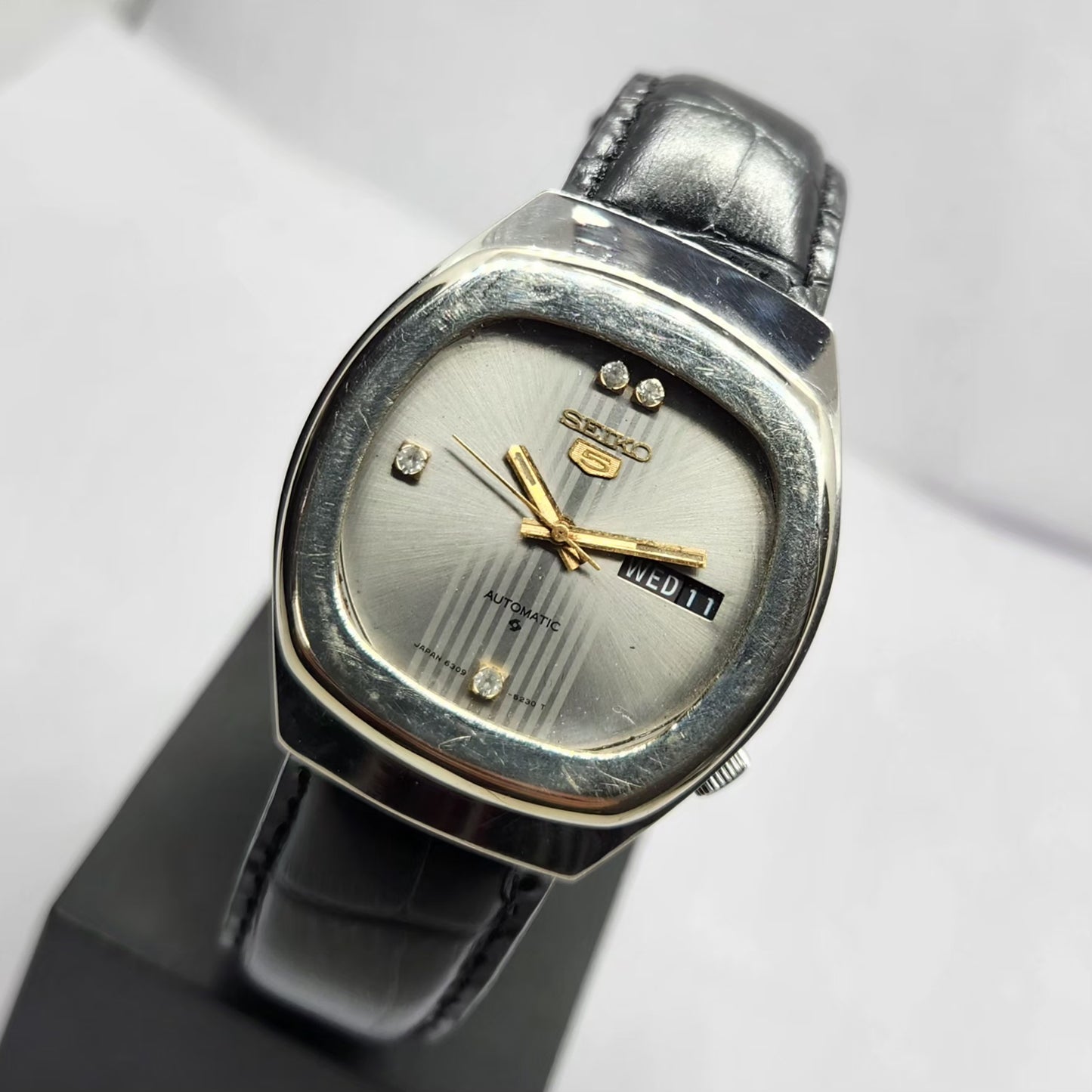 Vintage 1982 Original Seiko 5 Automatic 6309-7090 Silver Face 17 Jewels Day-Date Japanese Men's Wrist Watch OG347