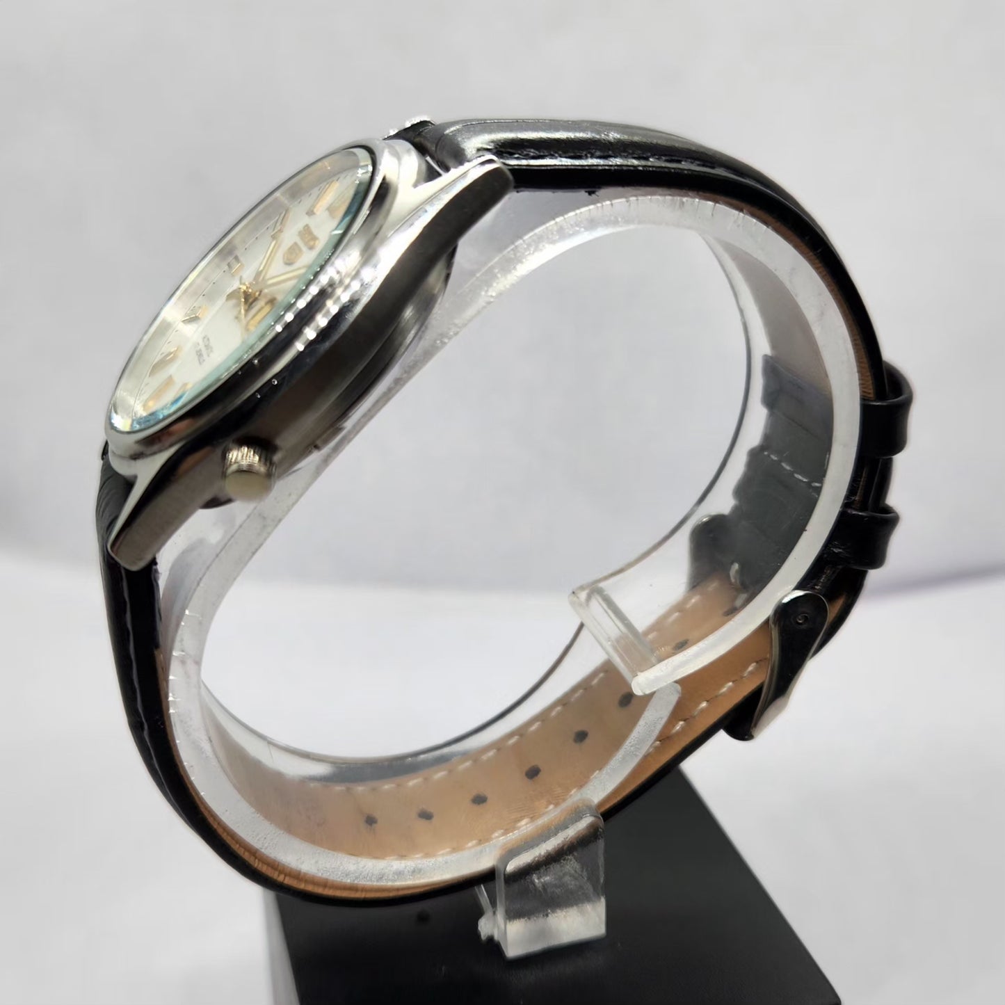 Vintage 1980 Original Seiko 5 Automatic 7009-3101 White Face 17 Jewels Day-Date Japanese Men's Wrist Watch OG350