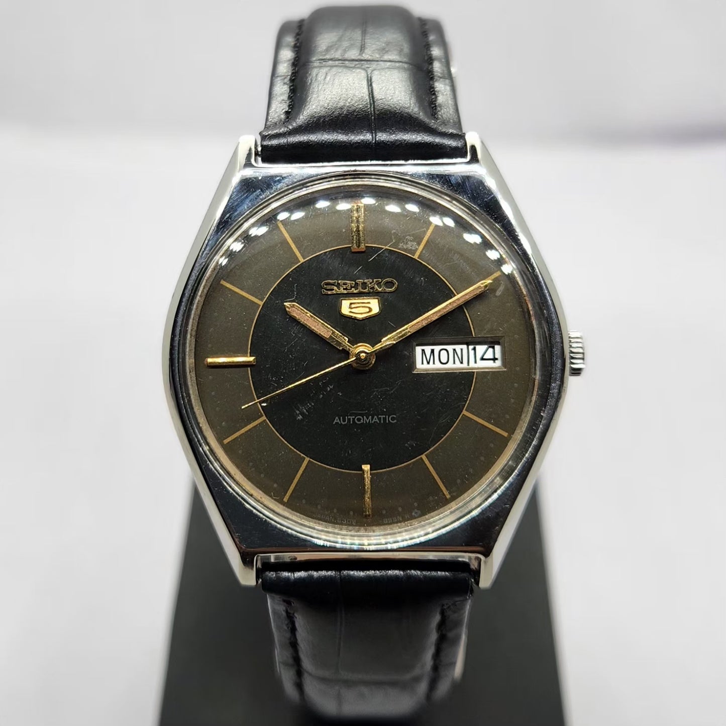 Vintage 1982 Original Seiko 5 Automatic 6309-564A Brown Face 17 Jewels Day-Date Japanese Men's Wrist Watch OG354