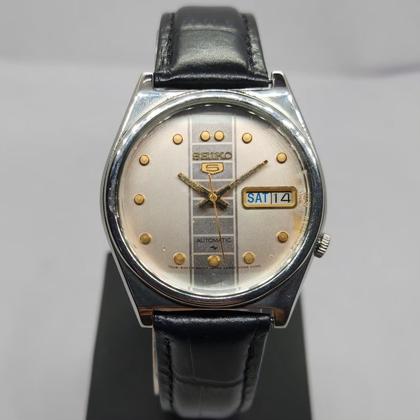 Vintage 1980 Original Seiko 5 Automatic 7009-3041 Beach Face 17 Jewels Day-Date Japanese Men's Wrist Watch OG355