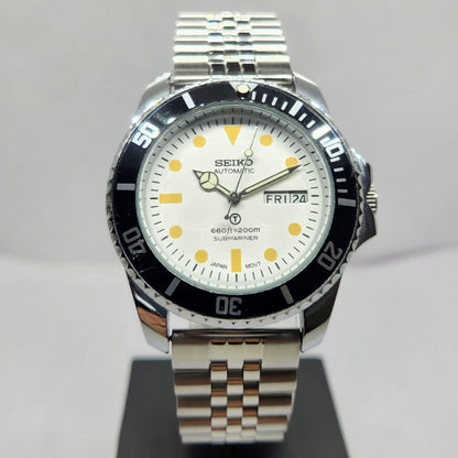 Vintage MOD Seiko Sports Automatic Cal. 6309 17 Jewels White Face Jubilee Bracelet Rotating Bezel Men's Wrist Watch P7