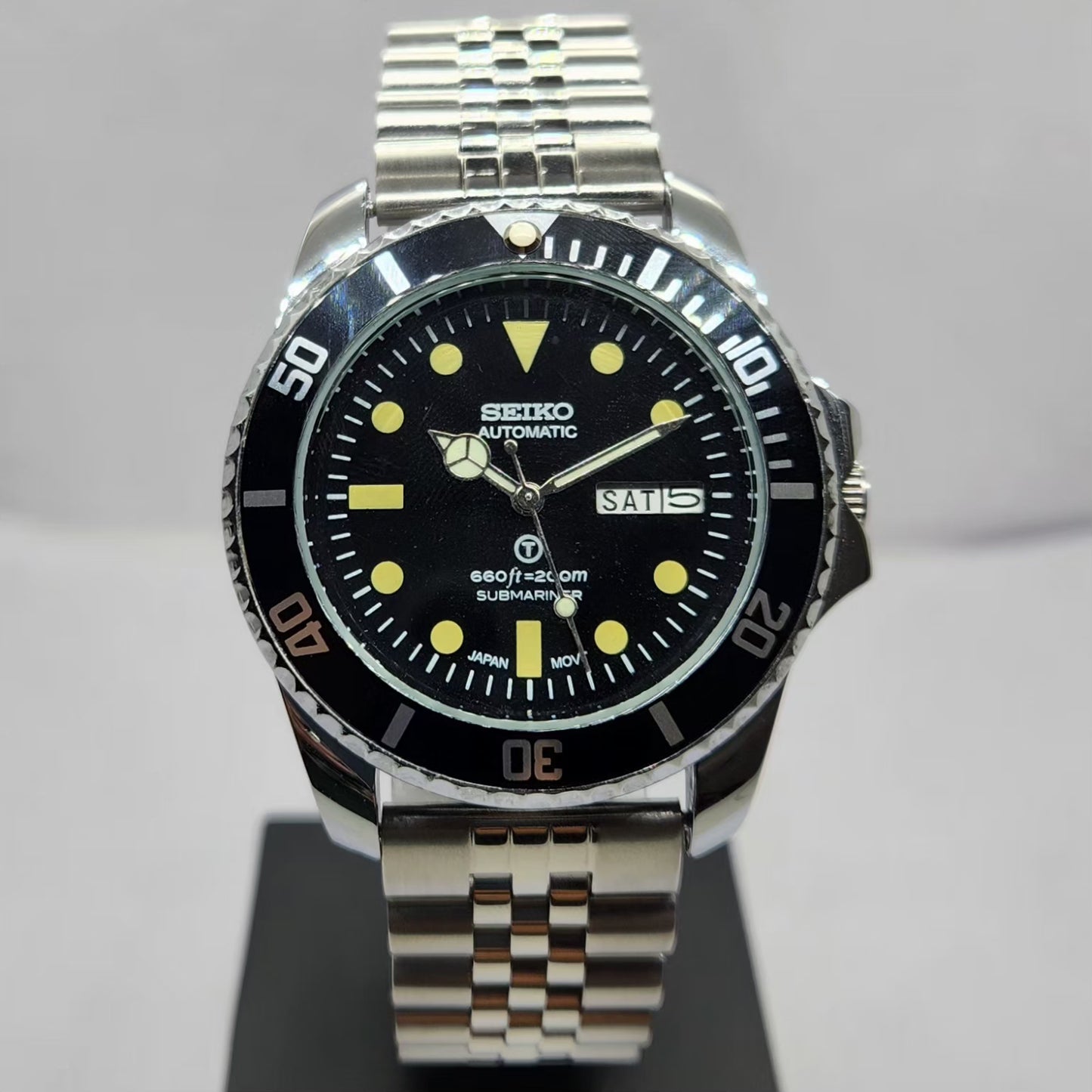 Vintage MOD Seiko Sports Automatic Cal. 6309 17 Jewels Black Face Jubilee Bracelet Rotating Bezel Men's Wrist Watch P8