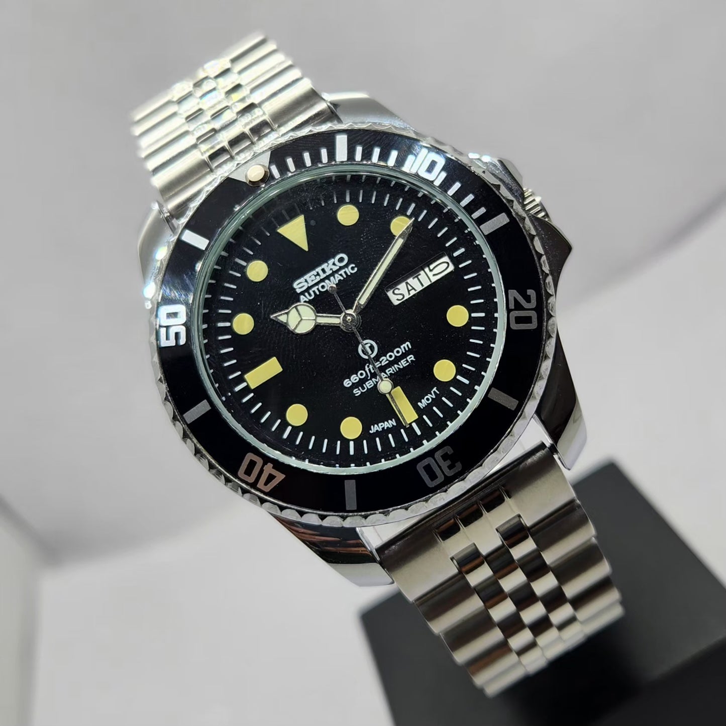 Vintage MOD Seiko Sports Automatic Cal. 6309 17 Jewels Black Face Jubilee Bracelet Rotating Bezel Men's Wrist Watch P8