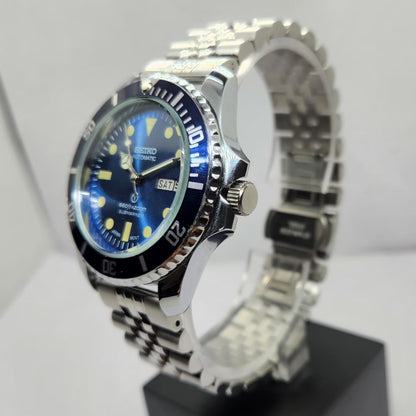 Vintage MOD Seiko Sports Automatic Cal. 6309 17 Jewels Blue Face Jubilee Bracelet Rotating Bezel Men's Wrist Watch P9