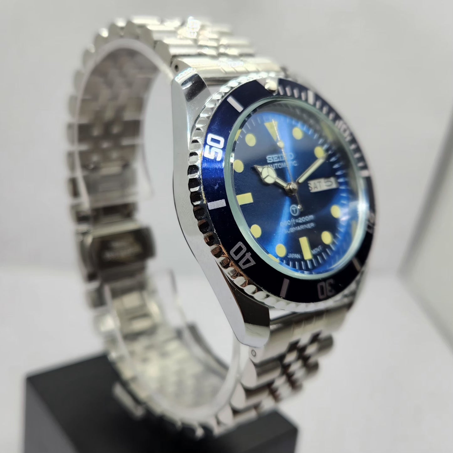 Vintage MOD Seiko Sports Automatic Cal. 6309 17 Jewels Blue Face Jubilee Bracelet Rotating Bezel Men's Wrist Watch P9