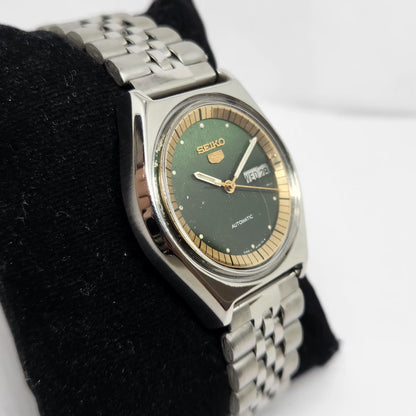 Vintage 1982 Original Seiko 5 Automatic 6309-569A Green Face 17 Jewels Day-Date Japanese Men's Wrist Watch OG336