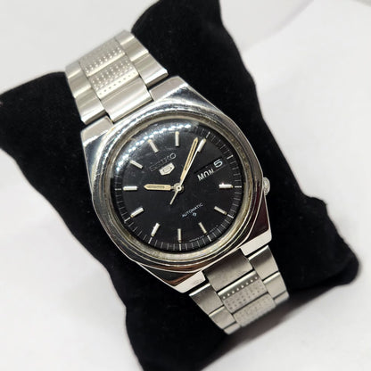 Vintage 1978 Original Seiko 5 Automatic 6309-8170 Black Face 17 Jewels Day-Date Japanese Men's Wrist Watch OG343