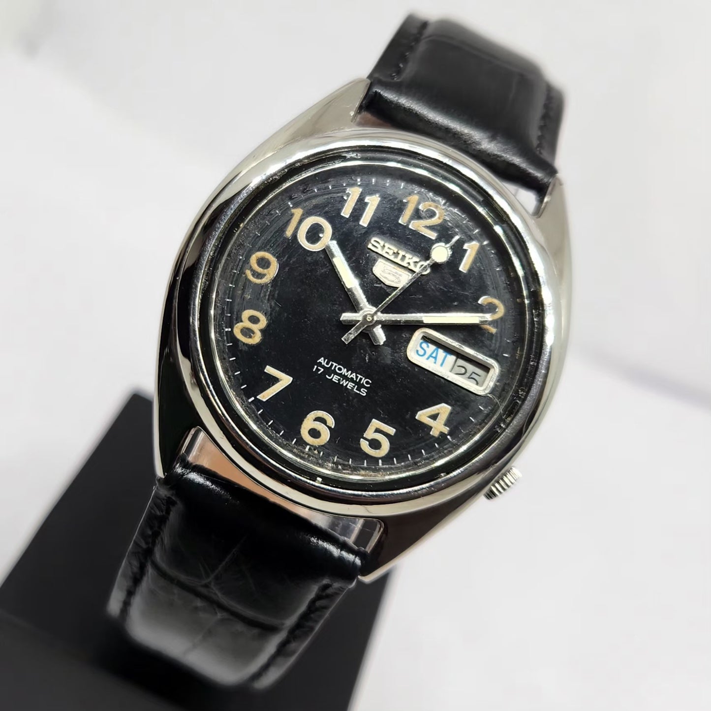 Vintage 1999 Original Seiko 5 Automatic 7S26-3160 Black Face 21 Jewels Day-Date Japanese Men's Wrist Watch OG359