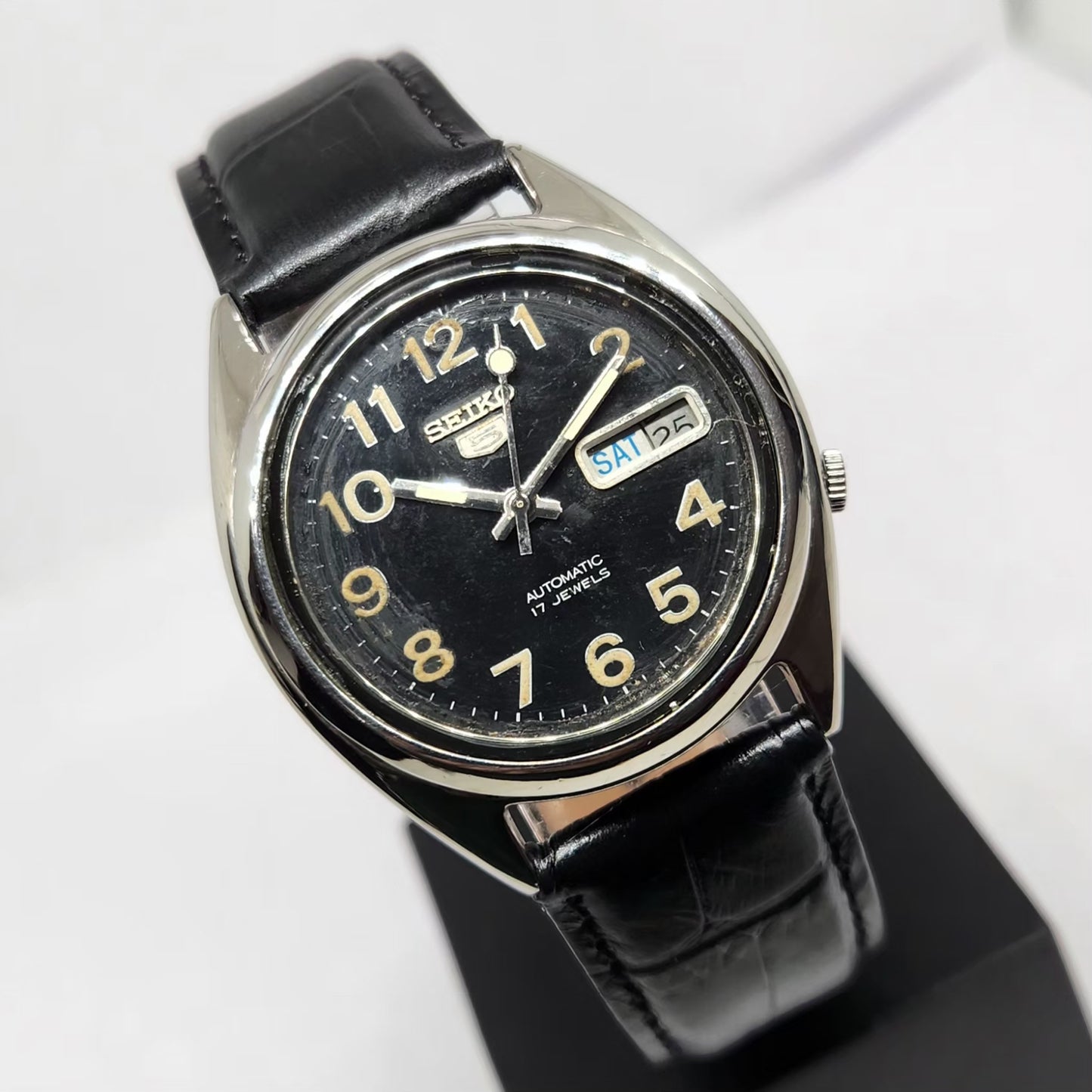 Vintage 1999 Original Seiko 5 Automatic 7S26-3160 Black Face 21 Jewels Day-Date Japanese Men's Wrist Watch OG359