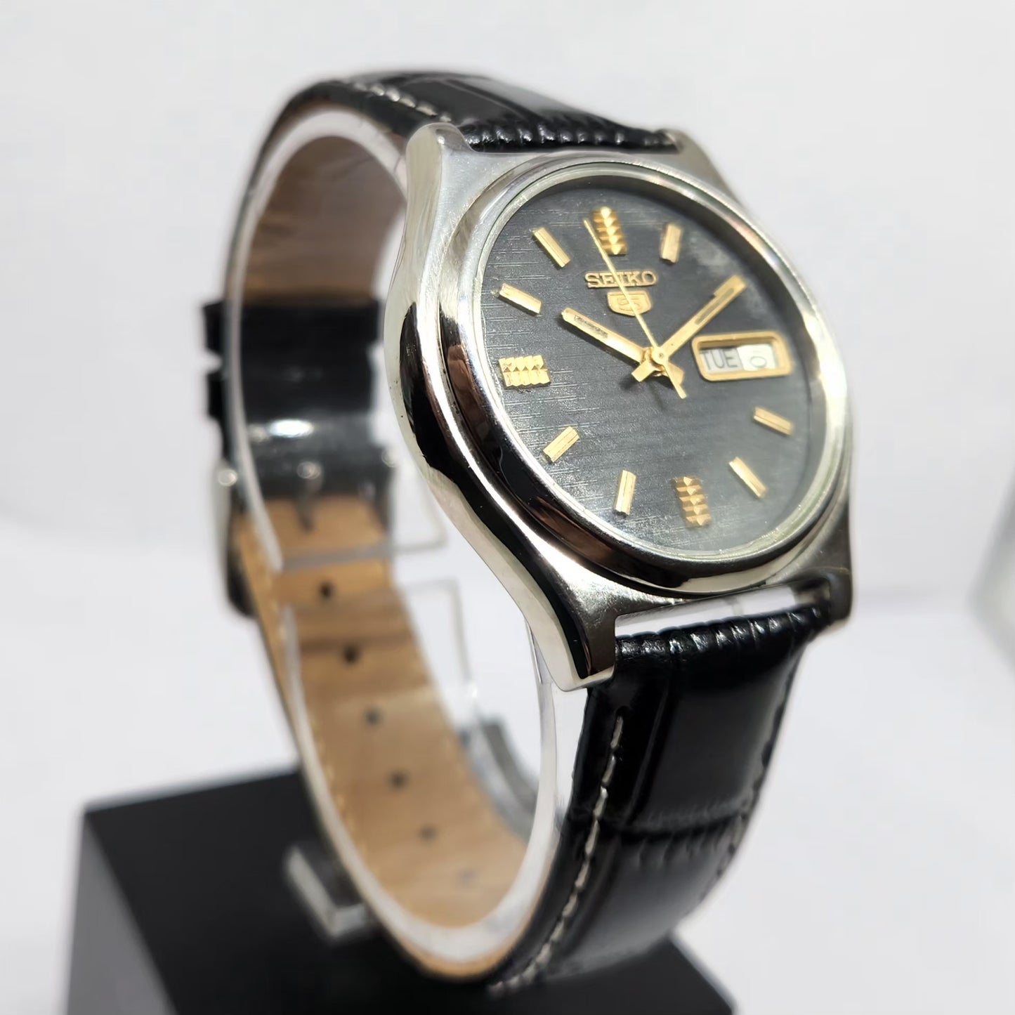Vintage 1981 Original Seiko 5 Automatic 7009-3171 black Face 21 Jewels Day-Date Japanese Men's Wrist Watch OG360