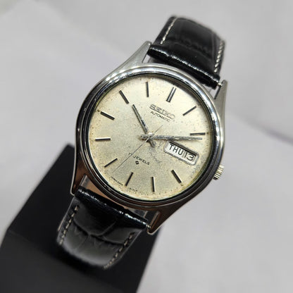 Vintage 1982 Original Seiko 5 Automatic 6349-5030 Silver Face 23 Jewels Day-Date Japanese Men's Wrist Watch OG362