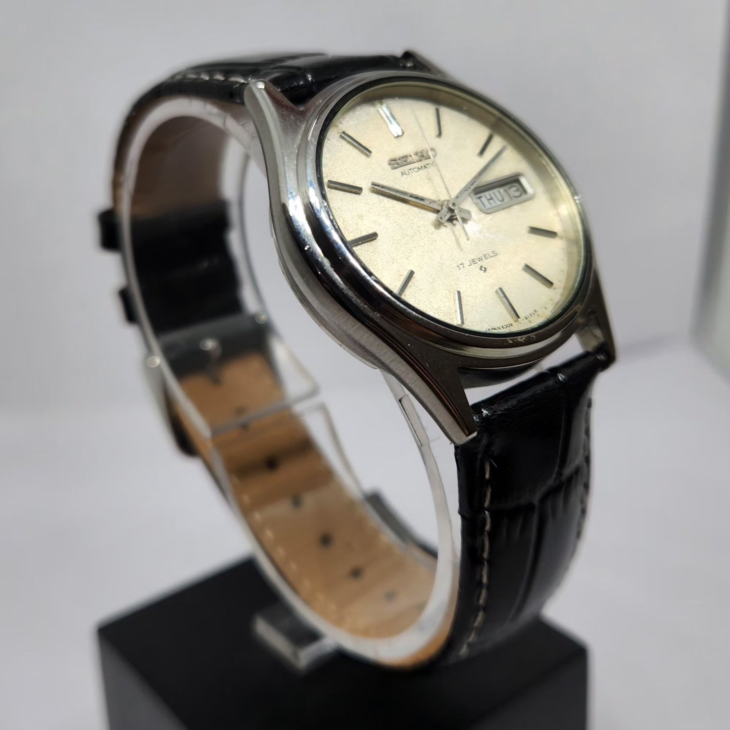 Vintage 1982 Original Seiko 5 Automatic 6349-5030 Silver Face 23 Jewels Day-Date Japanese Men's Wrist Watch OG362