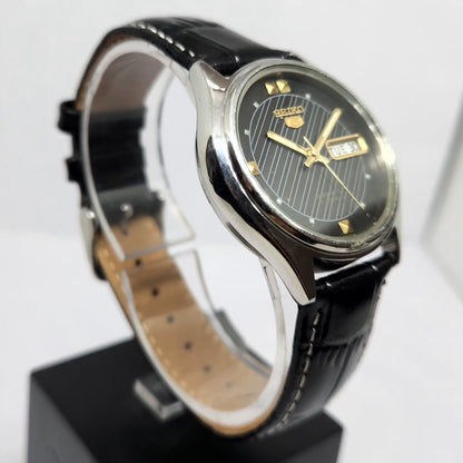 Vintage 1999 Original Seiko 5 Automatic 6309-5270 Black Face 17 Jewels Day-Date Japanese Men's Wrist Watch OG363