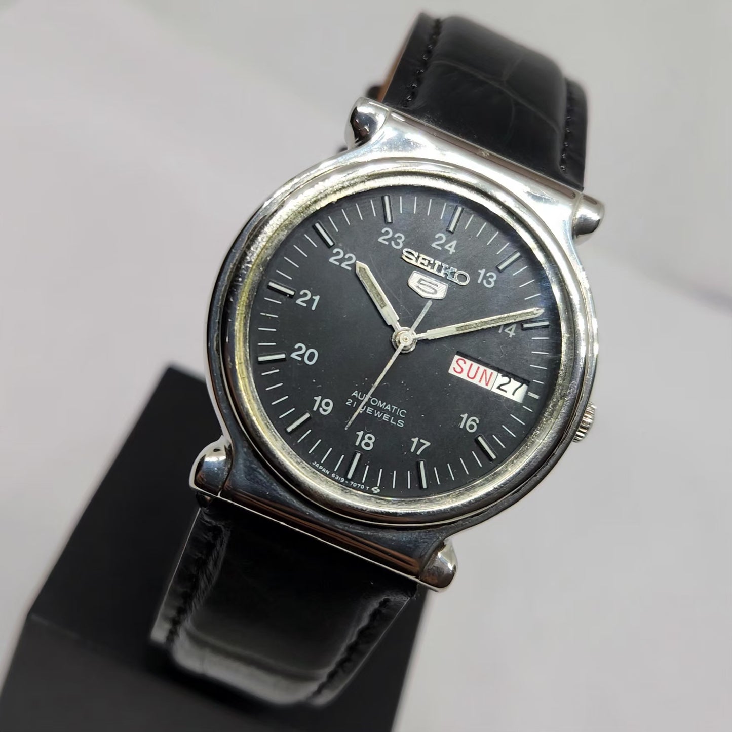 Vintage 1984 Original Seiko 5 Automatic 6319-7040 Black Face 21 Jewels Day-Date Japanese Men's Wrist Watch OG366