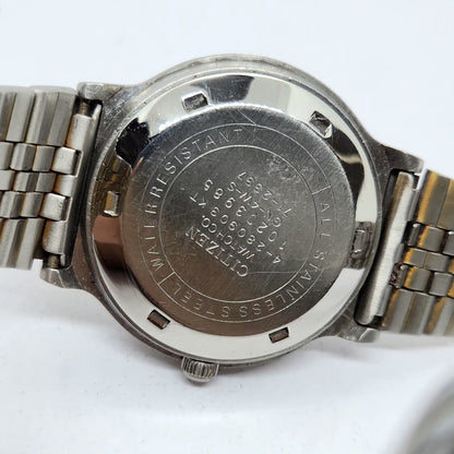 Vintage 1981 Original Citizen Automatic 8200 Gold Face 35MM Case Day-Date Japanese Men's Wrist Watch CT03