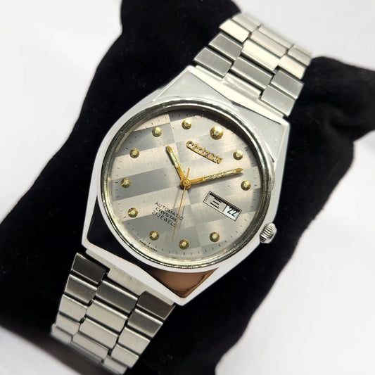 Vintage 1977 Original Citizen Automatic 8200 Grey Face 36MM Case Day-Date Japanese Men's Wrist Watch CT08