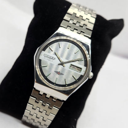 Vintage 1978 Original Citizen Automatic 8200 Silver Face 35MM Case Day-Date Japanese Men's Wrist Watch CT12