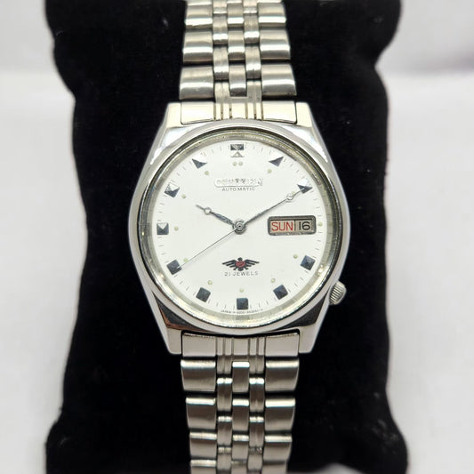 Vintage 1975 Original Citizen Automatic 8200 White Face 35MM Case Day-Date Japanese Men's Wrist Watch CT13