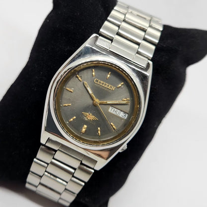 Vintage 1980 Original Citizen Automatic 8200 Grey Face 32MM Case Day-Date Japanese Men's Wrist Watch CT20