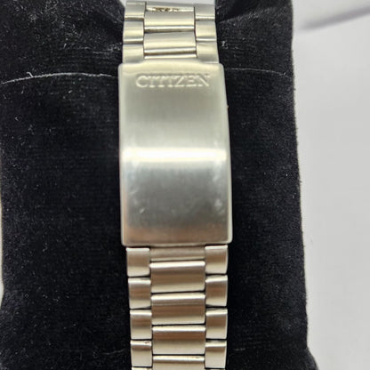 Vintage 1980 Original Citizen Automatic 8200 Grey Face 32MM Case Day-Date Japanese Men's Wrist Watch CT20