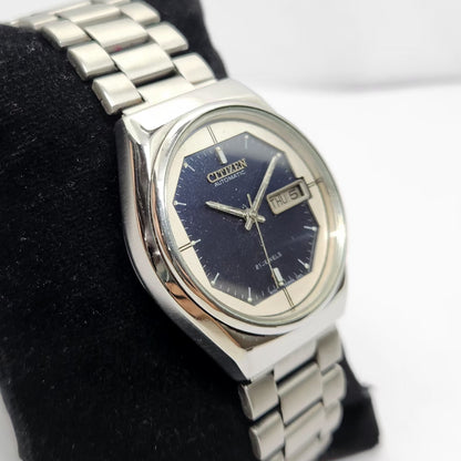 Vintage 1980 Original Citizen Automatic 8200 Blue Face 34MM Case Day-Date Japanese Men's Wrist Watch CT21