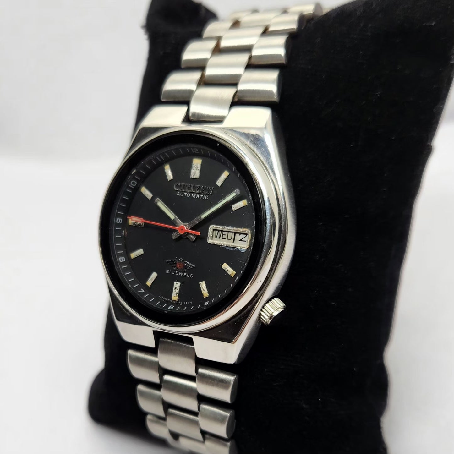 Vintage 1977 Original Citizen Automatic 8200 Black Face 35MM Case Day-Date Japanese Men's Wrist Watch CT22
