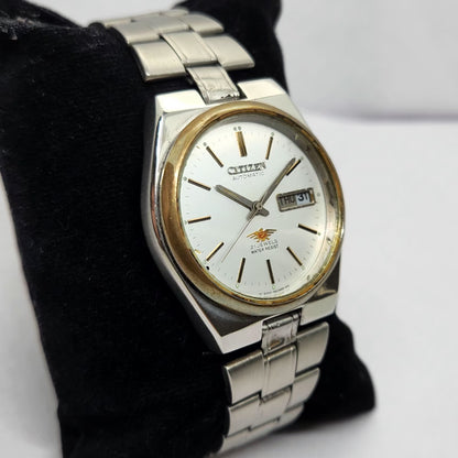 Vintage 1980 Original Citizen Automatic 8200 White Face 35MM case Day-Date Japanese Men's Wrist Watch CT23