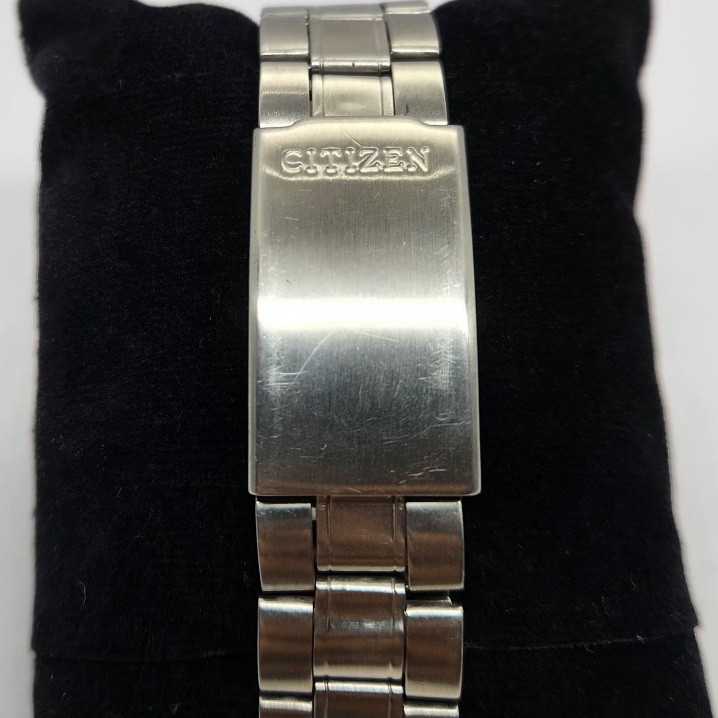 Vintage 1980 Original Citizen Automatic 8200 White Face 35MM case Day-Date Japanese Men's Wrist Watch CT23