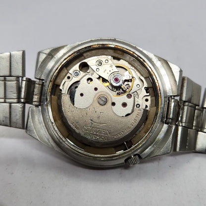 Vintage 1980 Original Citizen Automatic 8200 White Face 35MM case Day-Date Japanese Men's Wrist Watch CT23
