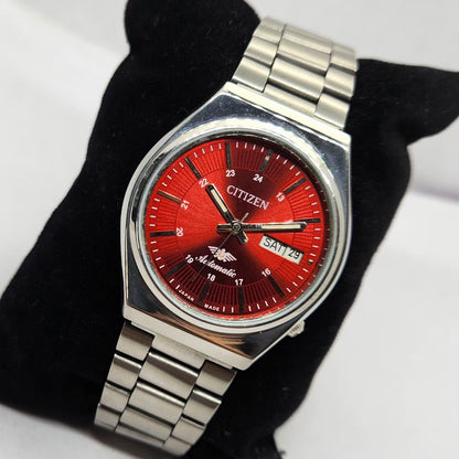 Vintage 1982 Citizen Automatic 8200 Red Face 35MM Case Day-Date New Dial Men's Wrist Watch CT24