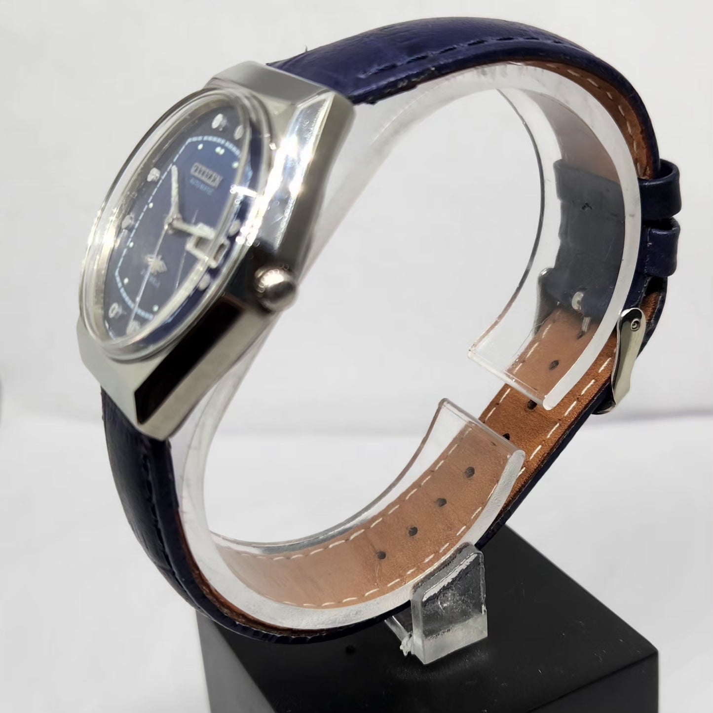 Vintage 1982 Original Citizen Automatic 8200 Blue Face 35MM Case Day-Date Japanese Men's Wrist Watch CT27
