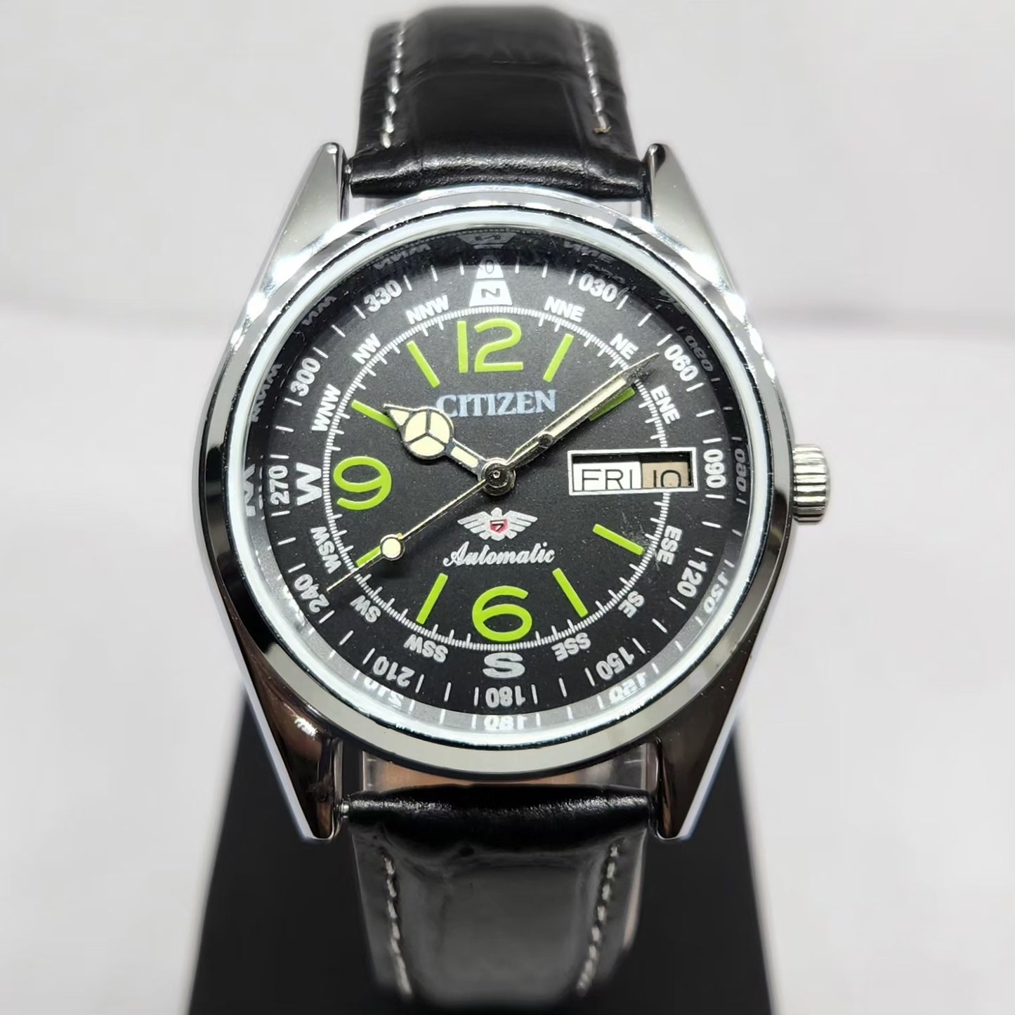 Vintage Mod Citizen 8200 Automatic 21 Jewels Black Face 36MM Case  Day-Date Men's Wrist Watch CT31