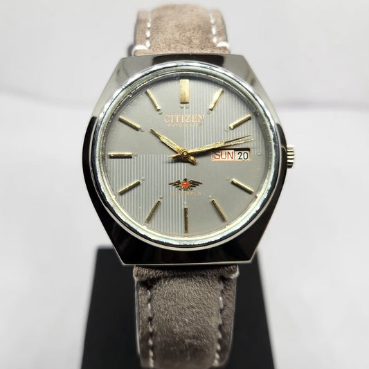 Vintage 1975 Original Citizen Automatic 8200 Grey Face 36MM Case Day-Date Japanese Men's Wrist Watch CT33