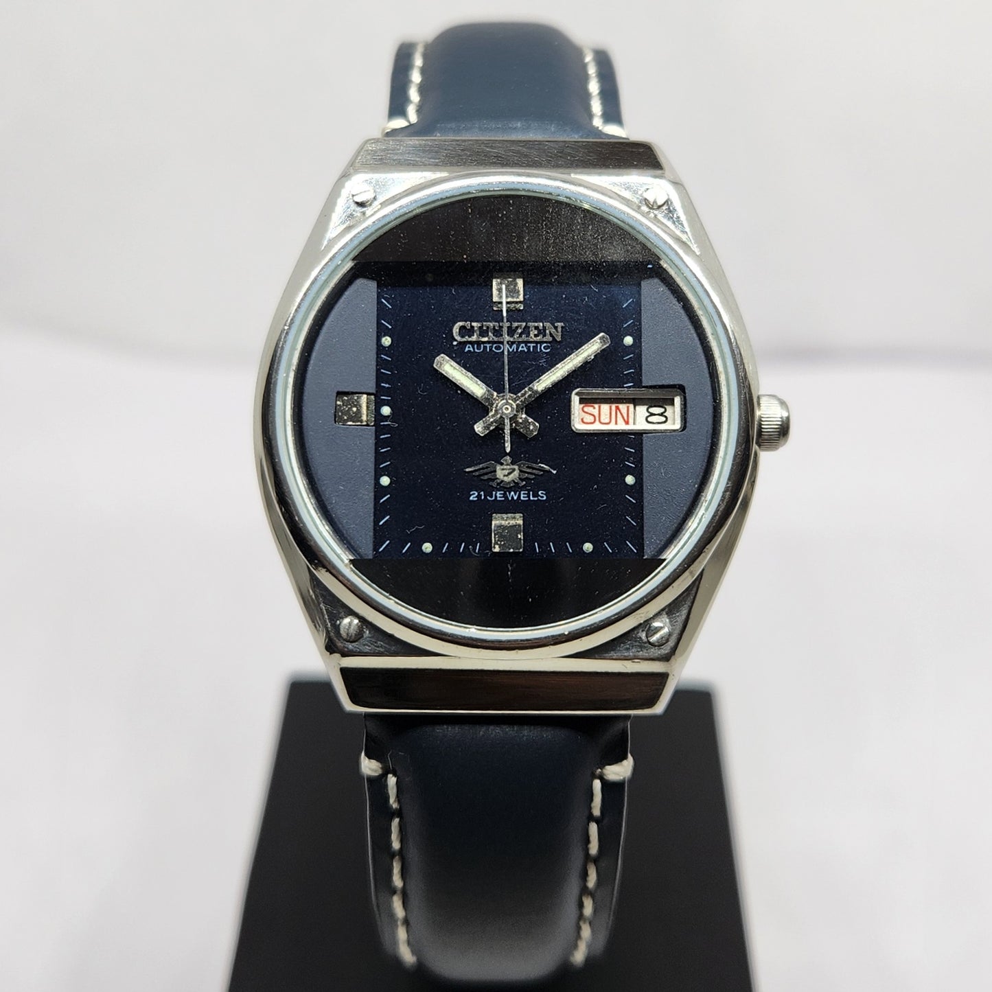 Vintage 1975 Original Citizen Automatic 8200 Blue Face 35MM Case Day-Date Japanese Men's Wrist Watch CT34