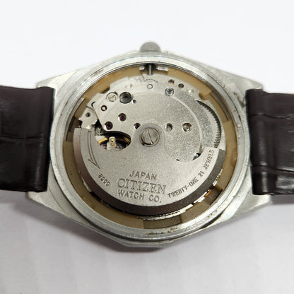 Vintage 1981 Original Citizen Automatic 8200 Silver Face 35MM Case Day-Date Japanese Men's Wrist Watch CT38