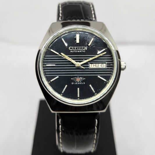 Vintage 1976 Original Citizen Automatic 8200 Black Face 35MM Case Day-Date Japanese Men's Wrist Watch CT45