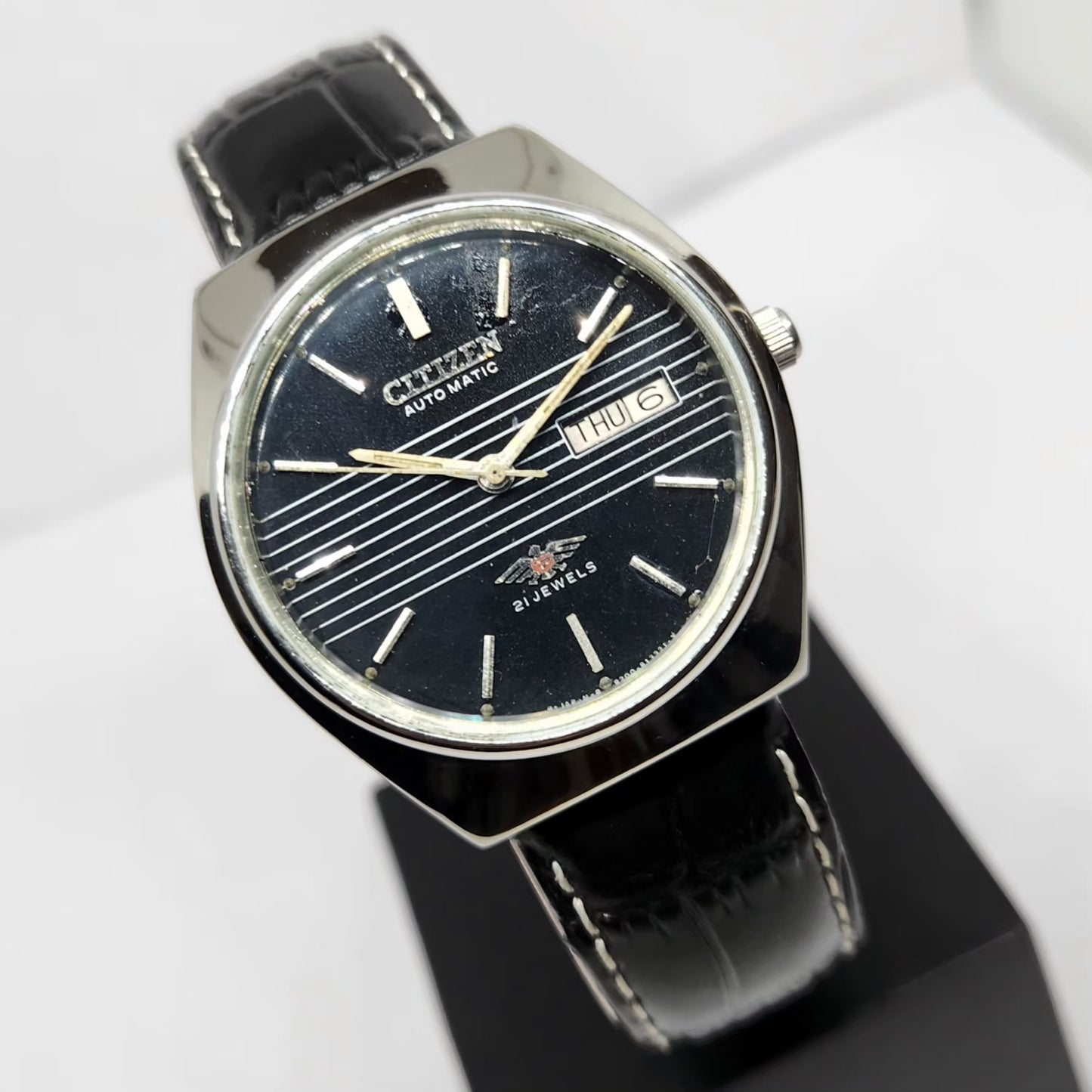 Vintage 1976 Original Citizen Automatic 8200 Black Face 35MM Case Day-Date Japanese Men's Wrist Watch CT45