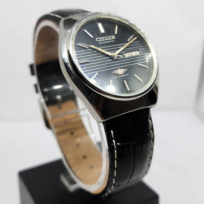 Vintage 1976 Original Citizen Automatic 8200 Black Face 35MM Case Day-Date Japanese Men's Wrist Watch CT45