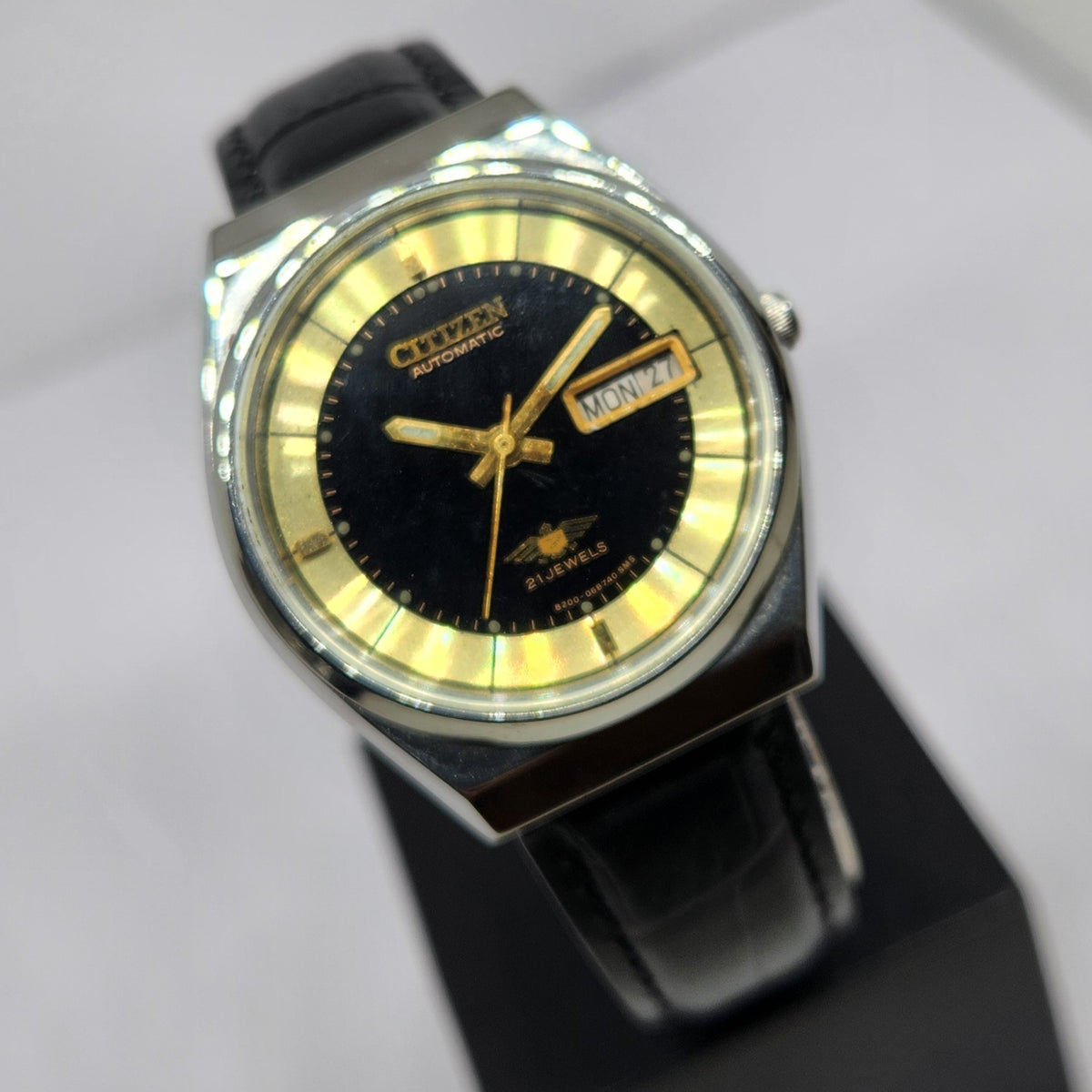 Vintage 1981 Original Citizen Automatic 8200 Black Face 36MM Case Day-Date Japanese Men's Wrist Watch CT46
