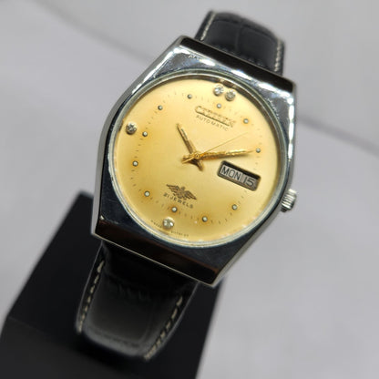 Vintage 1974 Original Citizen Automatic 8200 Gold Face 35MM Case Day-Date Japanese Men's Wrist Watch CT48