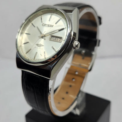 Vintage 1979 Original Citizen Automatic 8200 Silver Face 36MM Case Day-Date Japanese Men's Wrist Watch CT49
