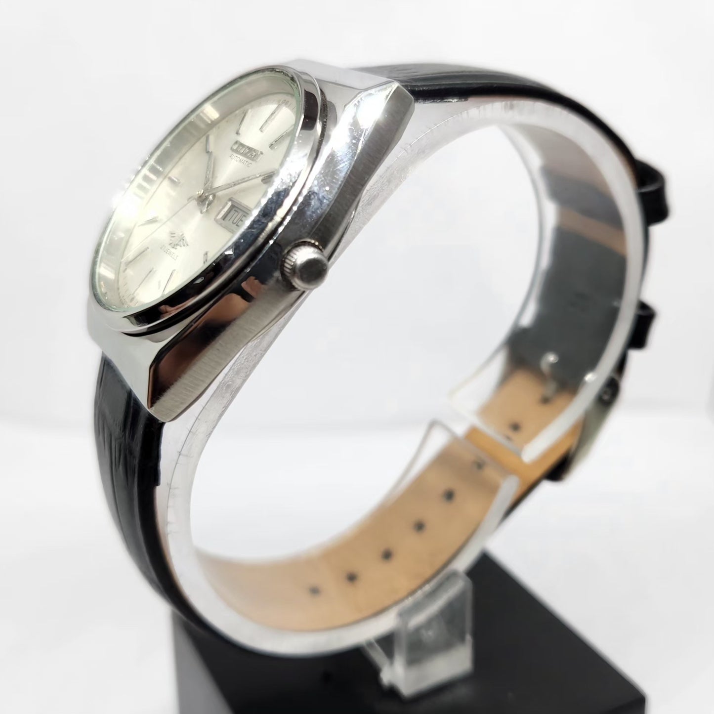 Vintage 1979 Original Citizen Automatic 8200 Silver Face 36MM Case Day-Date Japanese Men's Wrist Watch CT49