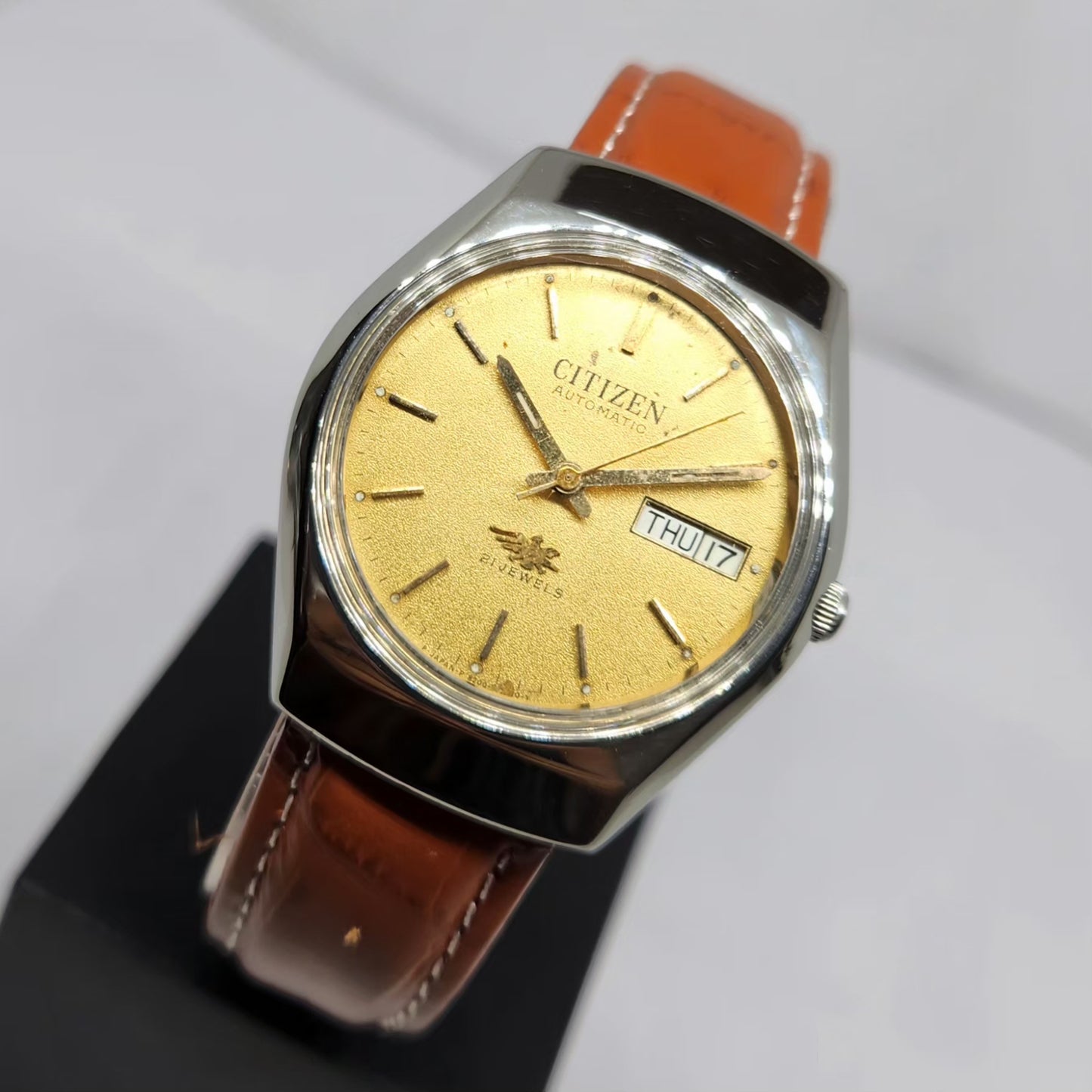 Vintage 1982 Original Citizen Automatic 8200 Blue Face 34MM Case Day-Date Japanese Men's Wrist Watch CT50