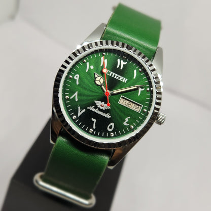 Vintage Mod Citizen Arabic 8200 Automatic Fluted Bazel Green Face 35MM Case Day-Date Men's Wrist Watch CT52