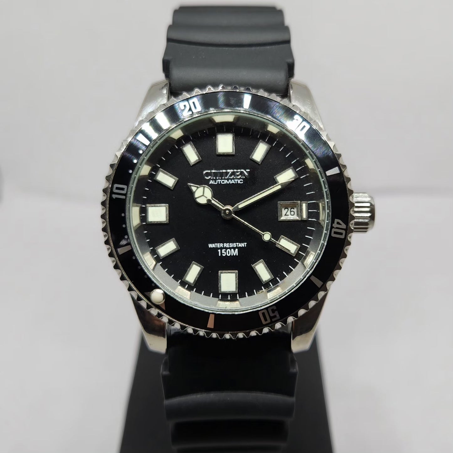 Vintage Mod Citizen 8200 Automatic Rotating Bazel Black Face 40MM Case Date Men's Wrist Watch CT53
