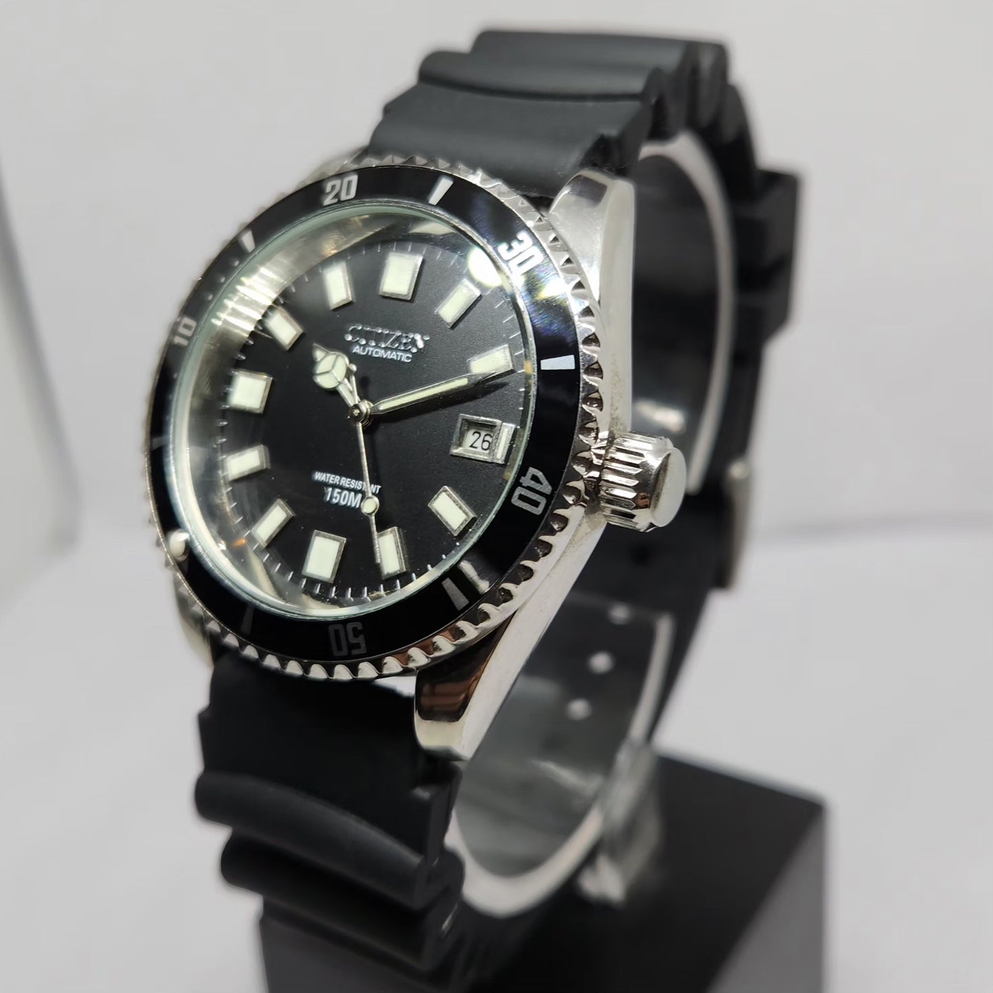 Vintage Mod Citizen 8200 Automatic Rotating Bazel Black Face 40MM Case Date Men's Wrist Watch CT53